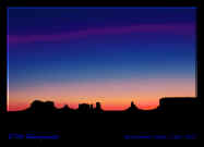 Monument Valley Sunrise.jpg (393718 bytes)
