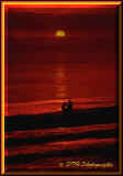 Sunsetsurfer2.jpg (37105 bytes)